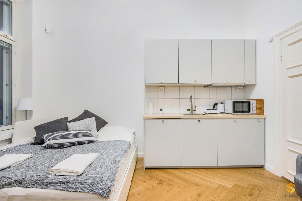 Pieni Roobertinkatu Big 13 Apartamento Helsínquia Exterior foto